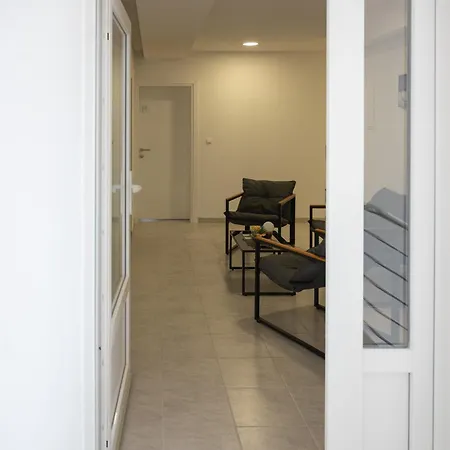 ゲストハウス Pansioni Centar
