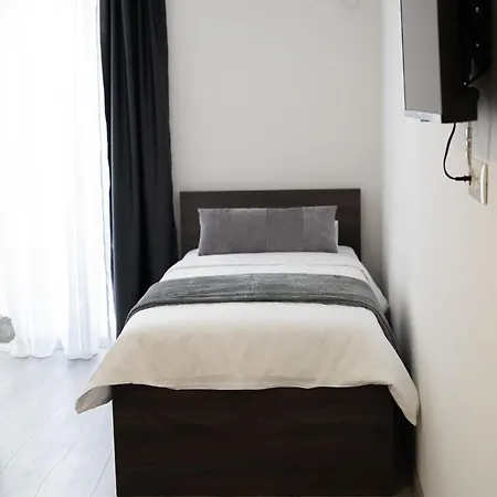 Pansioni Centar ゲストハウス Gnojnice